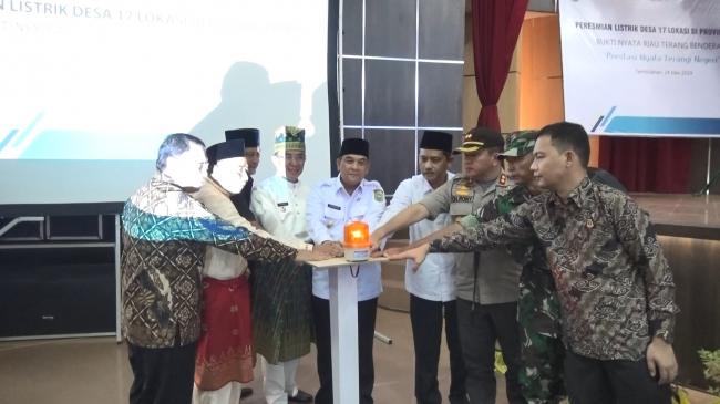 Bupati Harapkan Program Listrik Desa di Inhil Dapat Digesa